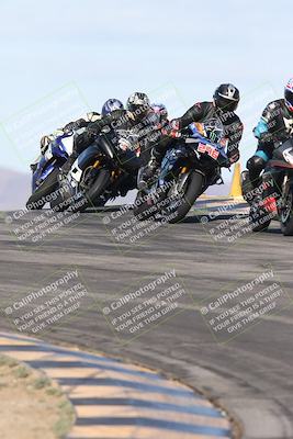 media/Nov-16-2025-Race Pace (Sun) [[8c5fa54630]]/Verified Riders/1-Turns 9 and 10 (925am)/